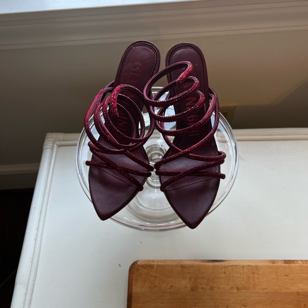 Gianni Bini Burgundy Strappy Heels - Picture 5 of 7